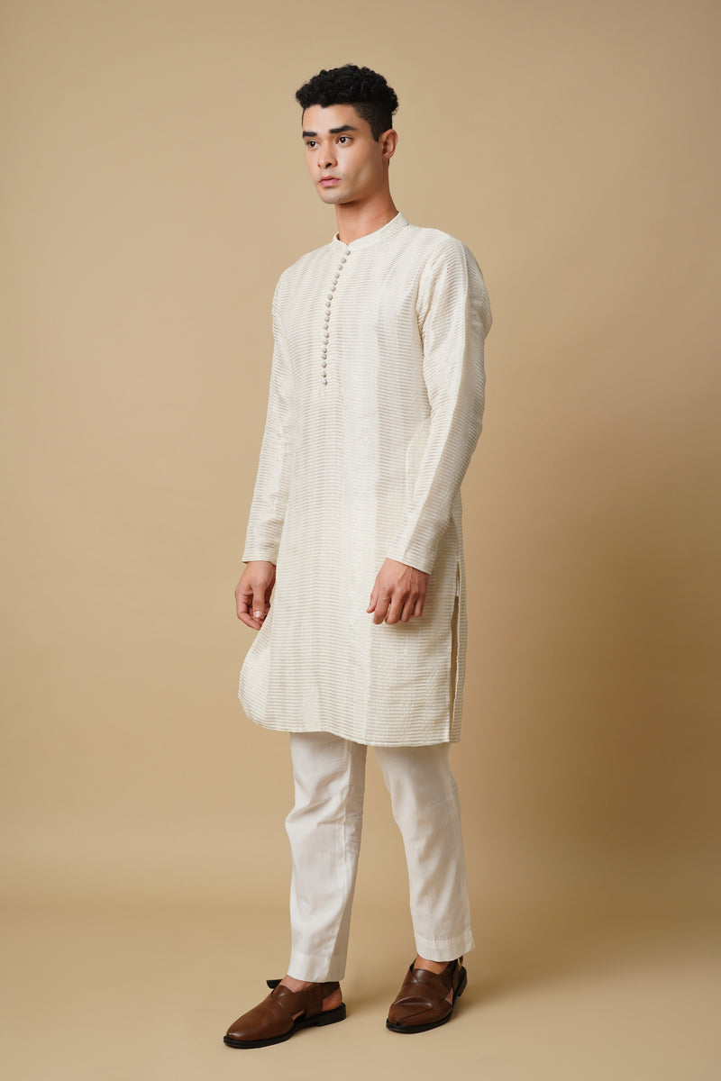 White Kurta Set in Handloom Chanderi