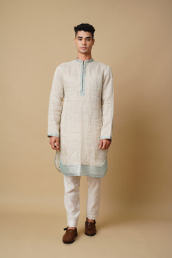 White Kurta Set in Handloom Chanderi Tissue